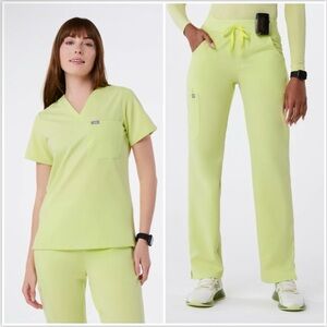 Figs Scrub Set Limited Edition Sea Mist XXS Catarina Top XS Kade Cargo Pants